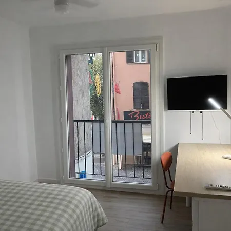 8 Couchages Calme Et Idealement Place La Garde (Var)