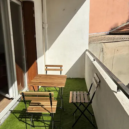 8 Couchages Calme Et Idealement Place La Garde (Var)