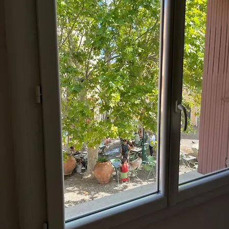 8 Couchages Calme Et Idealement Place * La Garde (Var)