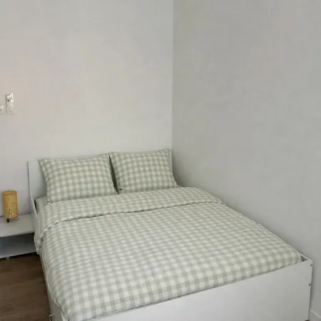 Apartment 8 Couchages Calme Et Idealement Place